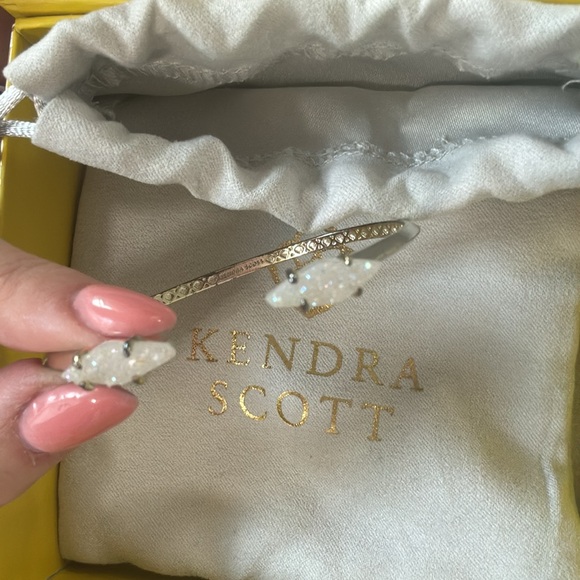 Kendra Scott bracelet - Picture 2 of 4